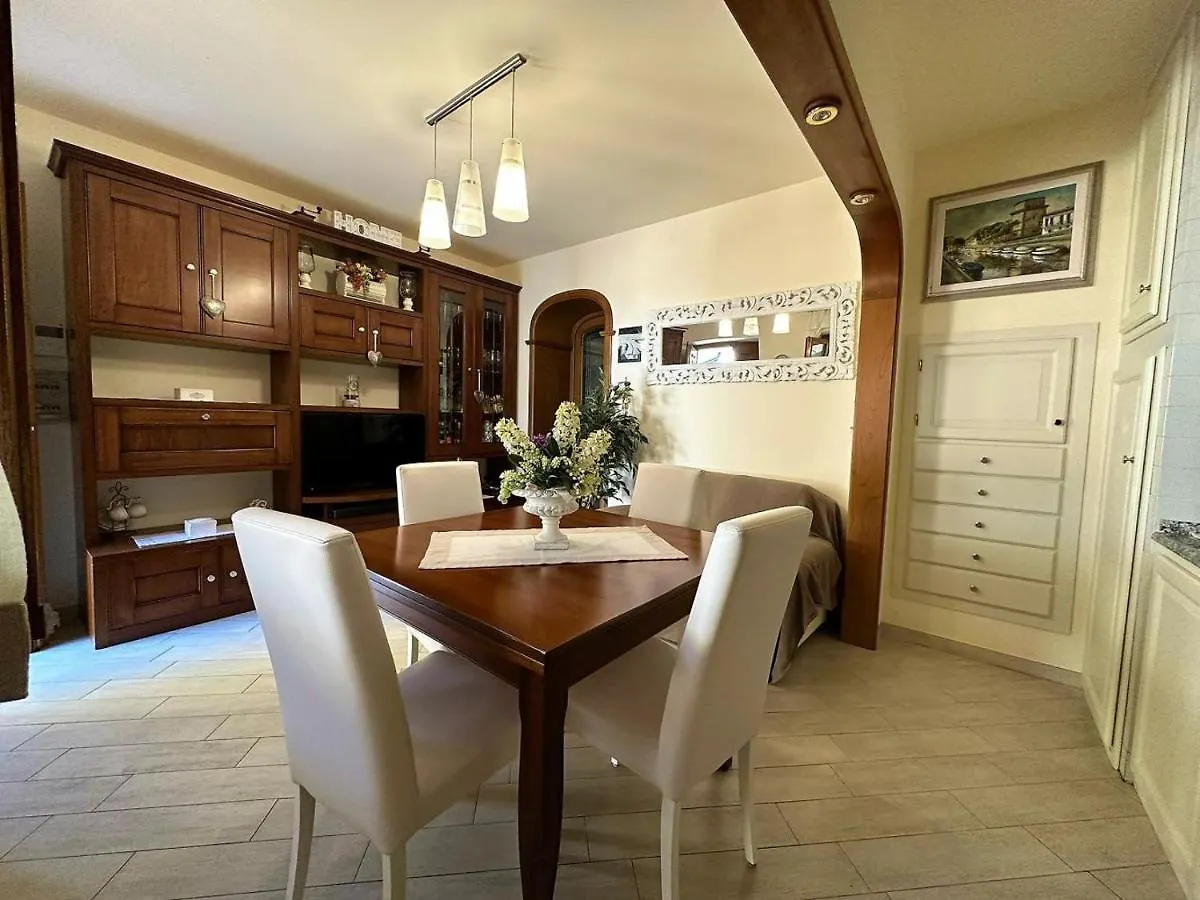 Villetta La Panoramica By Nicola Real Estate Corsanico-Bargecchia Italy