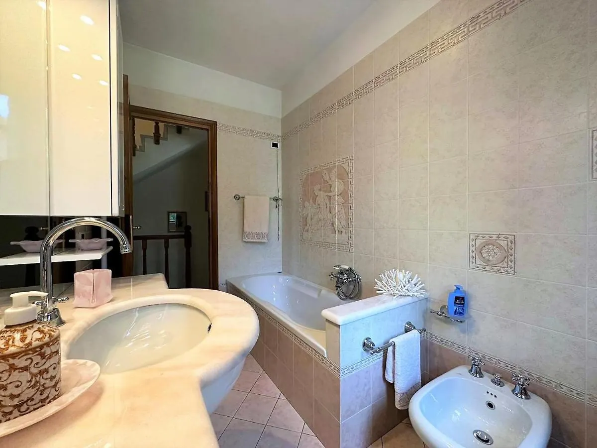 Villetta La Panoramica By Nicola Real Estate Corsanico-Bargecchia Holiday home